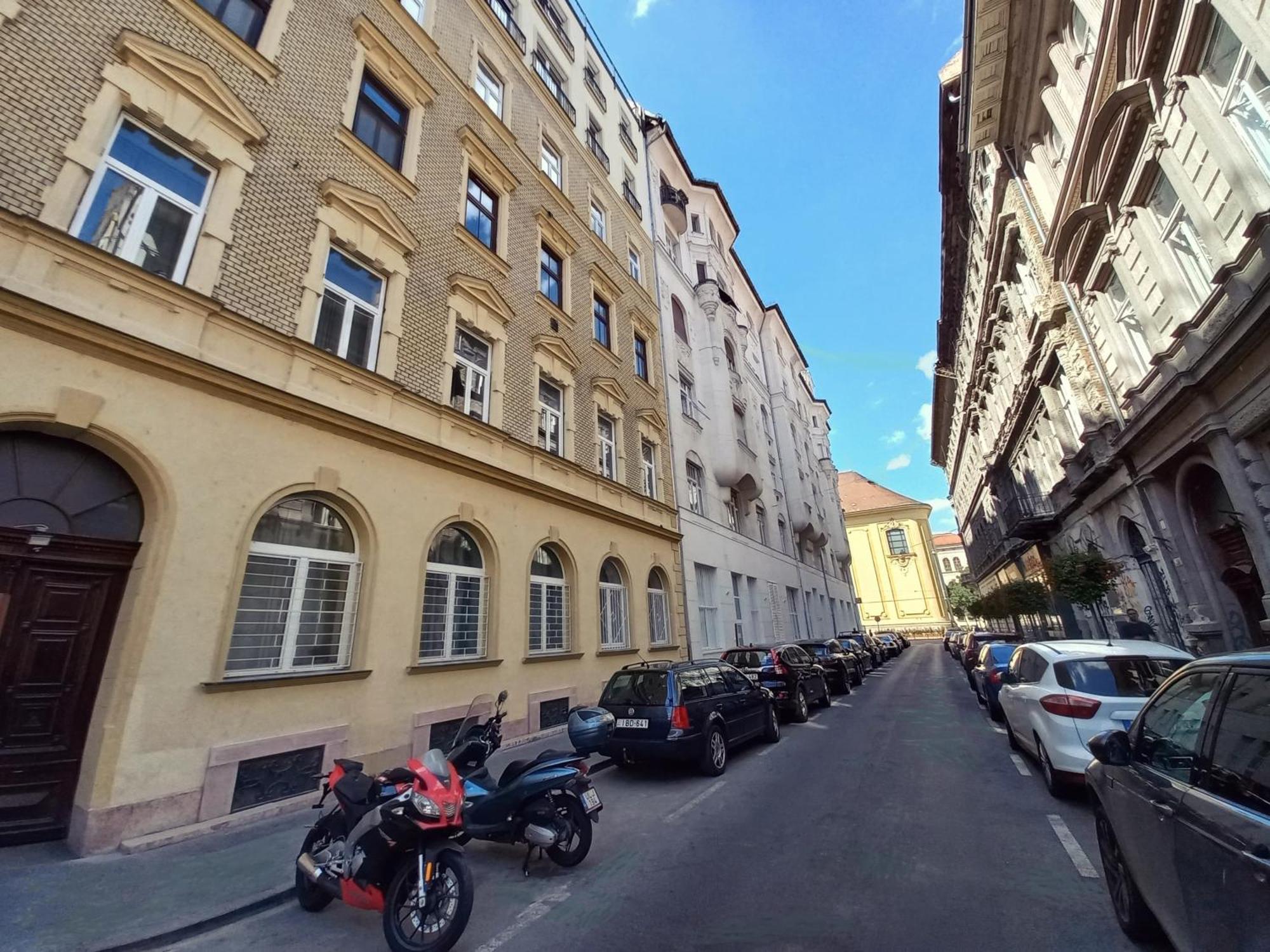 Downtown Acacia Str Apartment Будапеща Екстериор снимка